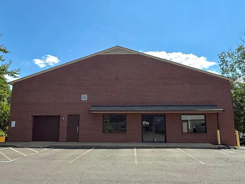 316 E Market St, Leesburg, VA à louer - Photo de l’immeuble – Image 1 sur 30
