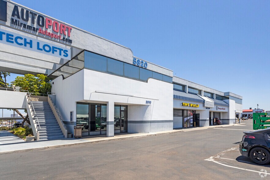 5790 Miramar Rd, San Diego, CA à louer - Photo principale – Image 1 sur 9