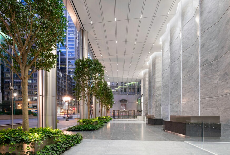 110 N Wacker Dr, Chicago, IL à louer - Hall d’entrée – Image 3 sur 11