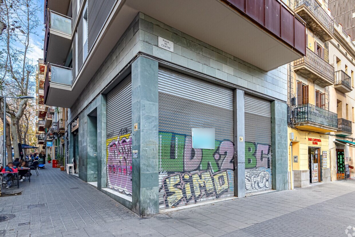 Local commercial dans Barcelone, Barcelona à louer Photo de l’immeuble– Image 1 sur 12