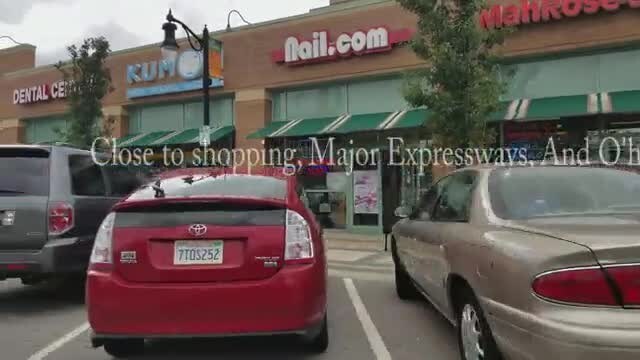 1585 Ellinwood St, Des Plaines, IL à vendre - Vidéo sur l’annonce professionnelle – Image 2 sur 18