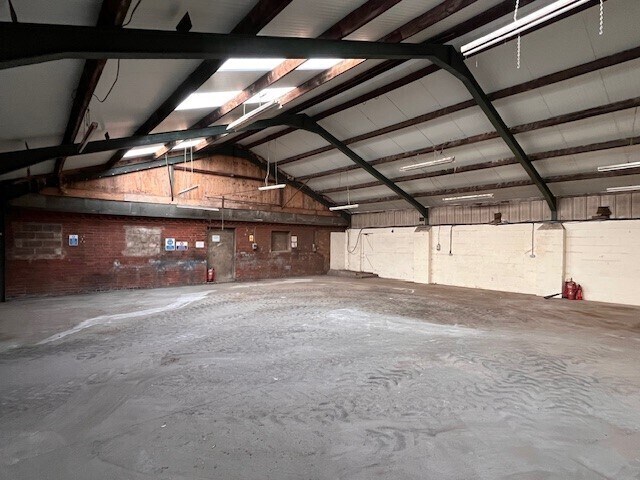Unit 4 Old Barn Farm, Rosliston Rd, Walton On Trent à louer - Photo intérieure – Image 2 sur 3