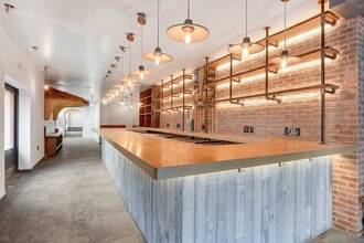 170 Bleecker St, New York, NY à louer Photo intérieure– Image 2 sur 8