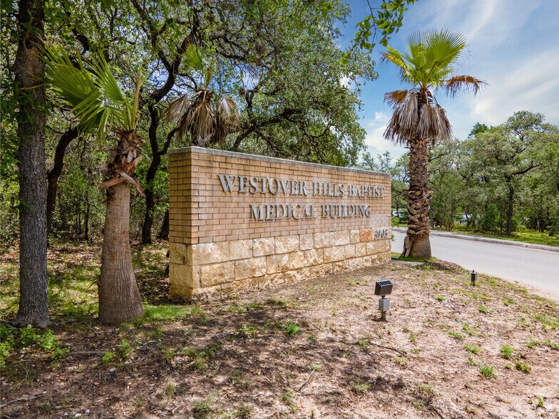 3903 Wiseman Blvd, San Antonio, TX à louer - Photo de l’immeuble – Image 3 sur 20