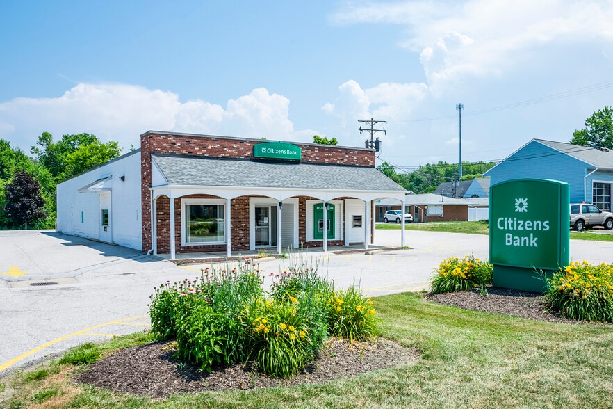 9231 Chillicothe Rd, Kirtland, OH à louer - Photo principale – Image 1 sur 6