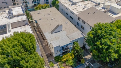 1424 Greenfield Ave, Los Angeles, CA - Vue aérienne  vue de carte - Image1