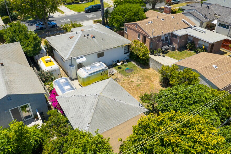 2322 Wellesley Ave, Los Angeles, CA à vendre - Aérien – Image 3 sur 4