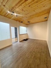 1915-1995 Mendocino Ave, Santa Rosa, CA à louer Photo intérieure– Image 2 sur 9