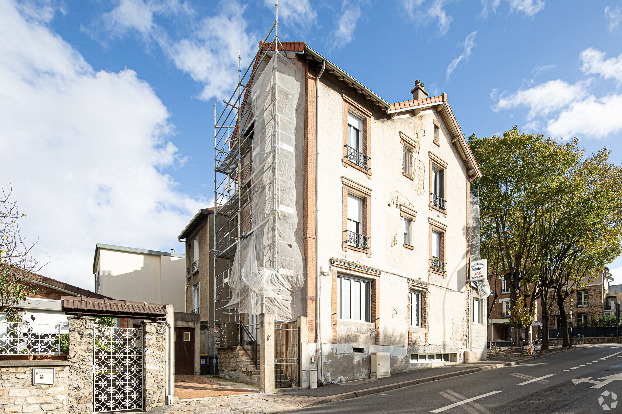 11 Rue Gabriel Péri, Issy-les-Moulineaux à vendre Photo de l’immeuble– Image 1 sur 2
