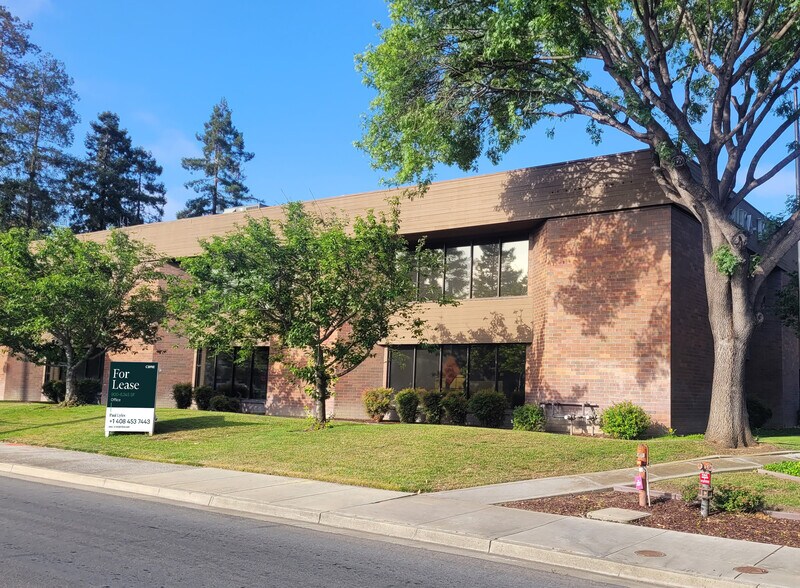 1155 N 1st St, San Jose, CA à louer - Photo de l’immeuble – Image 2 sur 3