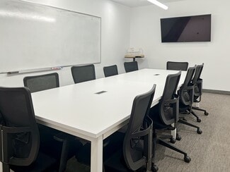 Plus de détails pour 15 Wellesley St W, Toronto, ON - Coworking à louer
