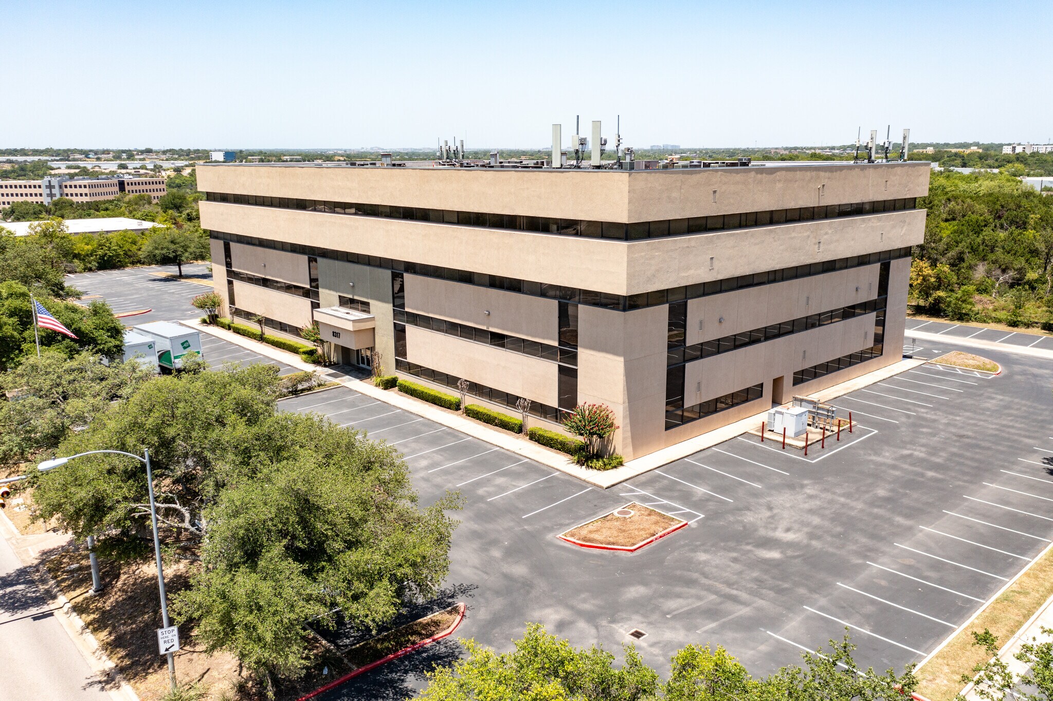 8317 Cross Park Dr, Austin, TX à vendre Photo de l’immeuble– Image 1 sur 8