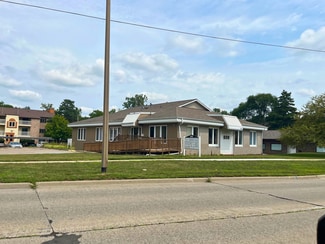 Plus de détails pour 808 W Lake Lansing Rd, East Lansing, MI - Bureau à vendre