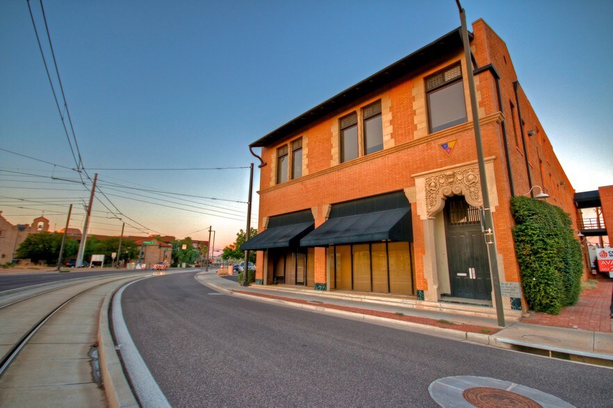 829 N 1st Ave, Phoenix, AZ à louer - Photo de l’immeuble – Image 2 sur 59