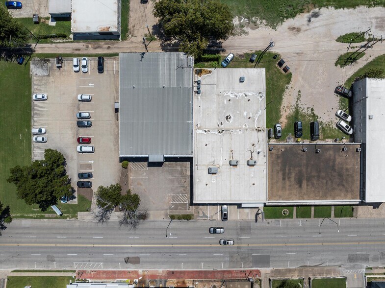 1516 Austin Ave, Waco, TX à louer - Photo de l’immeuble – Image 2 sur 6