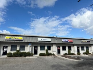 Plus de détails pour 735 NE 19TH Pl, North Fort Myers, FL - Industriel/Logistique à louer