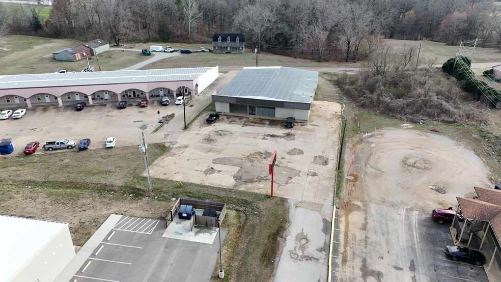 2050 US Highway 64, Whiteville, TN à louer - Photo principale – Image 1 sur 35