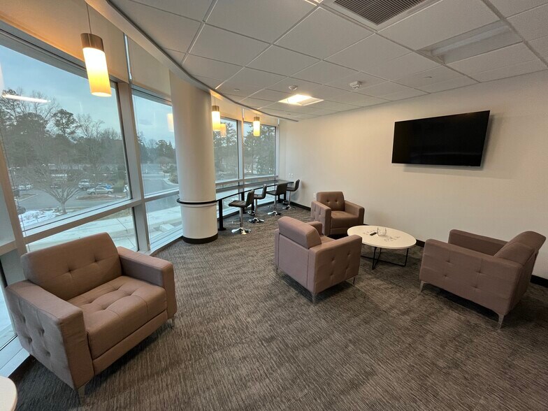 1501 Maple Ave, Richmond, VA à louer - Photo de l’immeuble – Image 3 sur 11