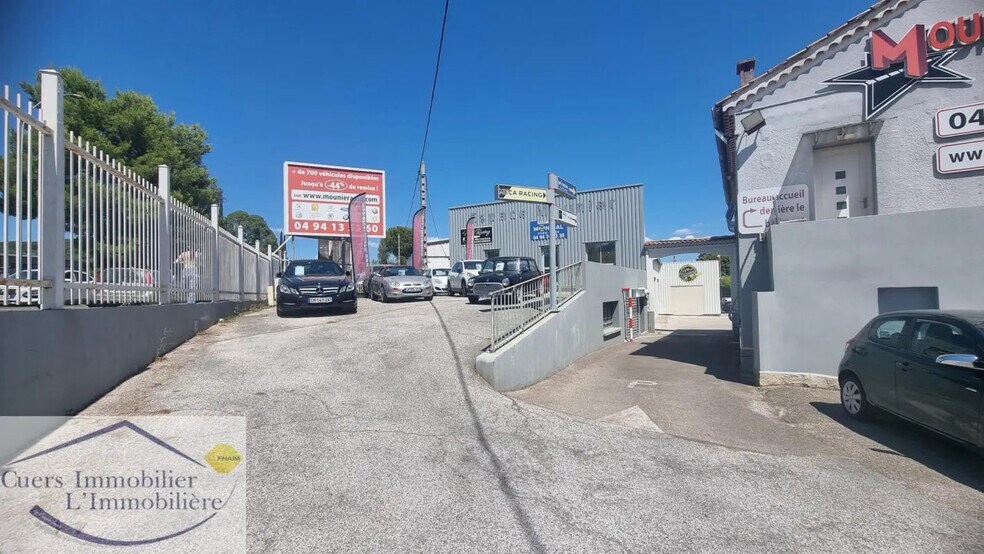 Local commercial dans Solliès-Pont à vendre - Photo de l’immeuble – Image 2 sur 14