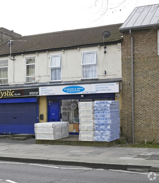 656 Romford Rd, Londres à vendre - Photo de l’immeuble – Image 3 sur 3