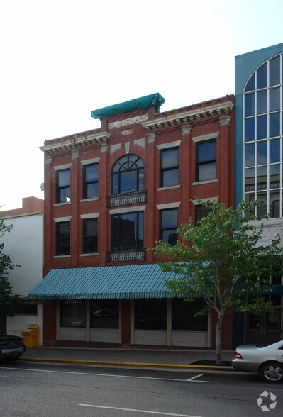 631 Milam St, Shreveport, LA à louer - Photo de l’immeuble – Image 3 sur 4
