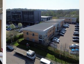 Centennial Ave, Borehamwood à louer Photo de l’immeuble– Image 1 sur 2