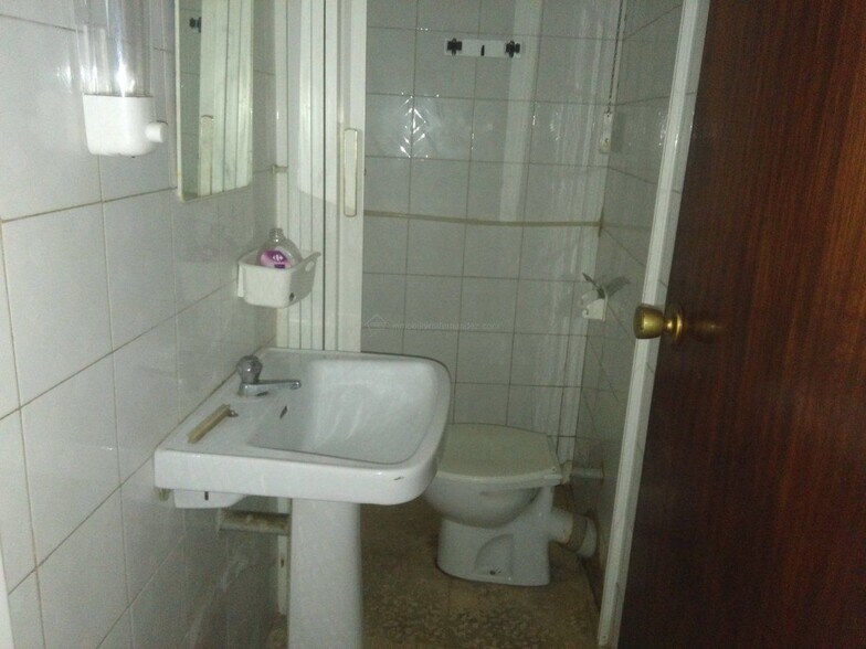 Local commercial dans Cáceres à vendre - Photo de l’immeuble – Image 3 sur 4