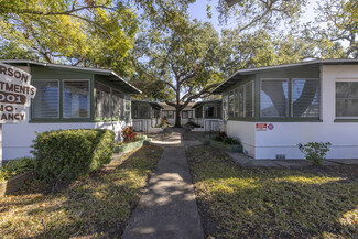 Plus de détails pour 2001 Dr. Martin Luther King Jr St N, Saint Petersburg, FL - Logement à vendre