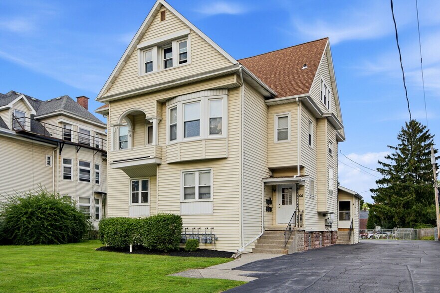 366 Goundry St, North Tonawanda, NY à vendre - Photo de l’immeuble – Image 3 sur 25