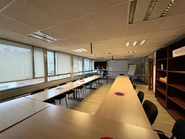 Bureau dans Lille à louer - Photo de l’immeuble – Image 3 sur 9