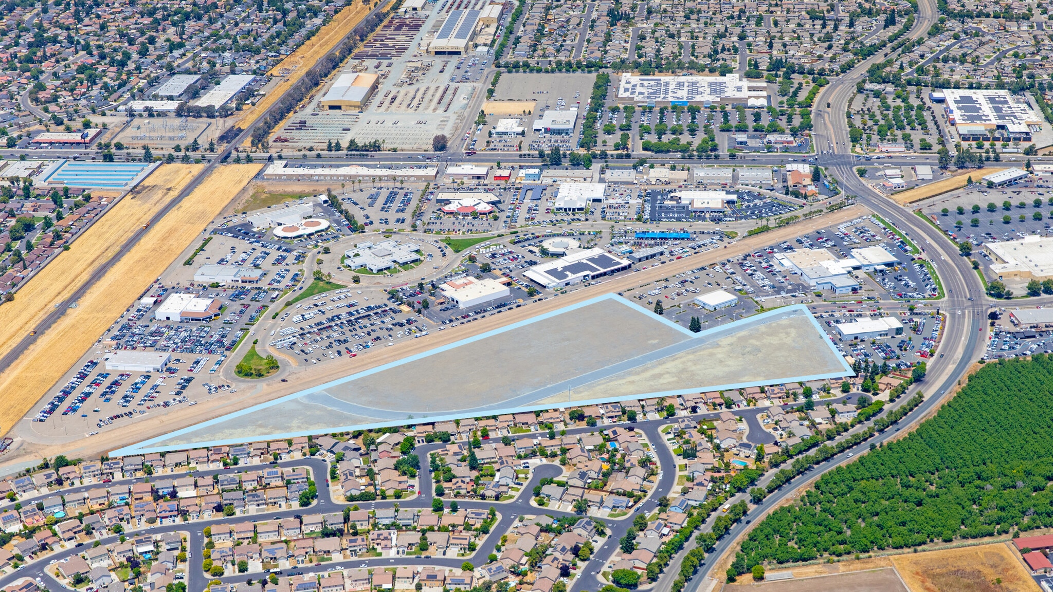 2871 Auto Center Cir, Stockton, CA à vendre Photo principale– Image 1 sur 7