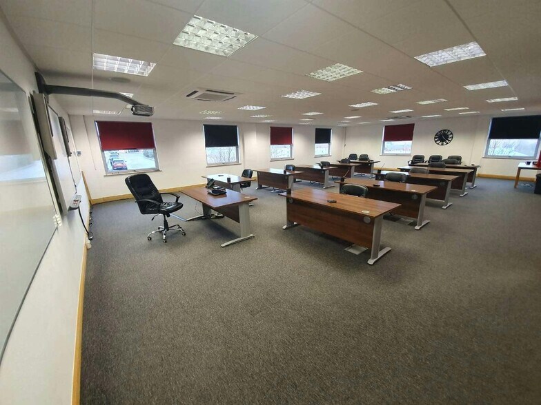 9A-9B International Ave, Dyce à louer - Photo de l’immeuble – Image 3 sur 4