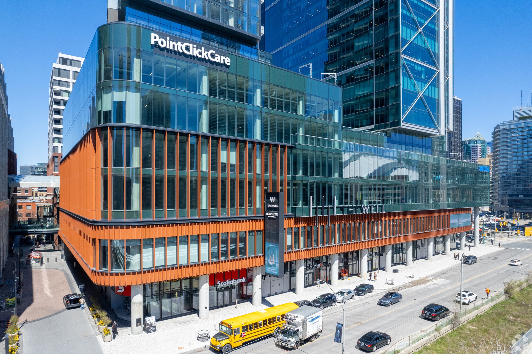 8 Spadina Ave, Toronto, ON à louer Photo principale– Image 1 sur 6