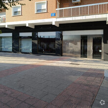 Bureaux/Local commercial dans Móstoles, Madrid à louer Photo intérieure– Image 1 sur 17