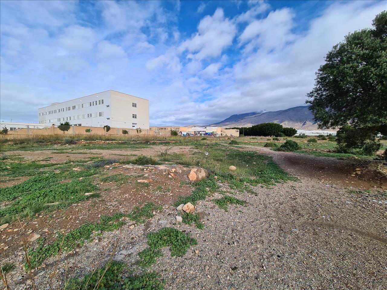 Terrain dans El Ejido, Almería à vendre Photo principale– Image 1 sur 7