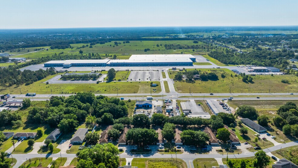 6045 SE 83rd St, Ocala, FL à louer - Photo de l’immeuble – Image 2 sur 7