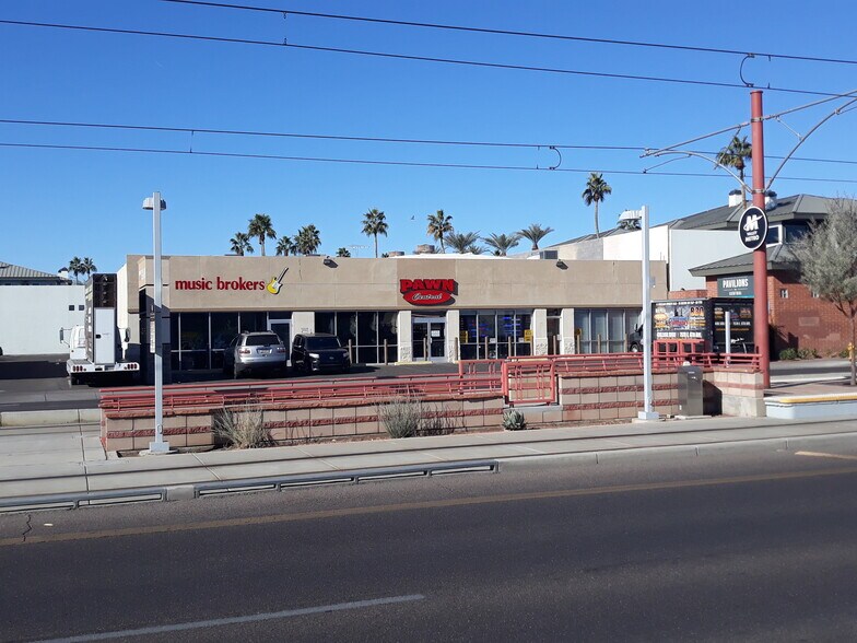 4420 N Central Ave, Phoenix, AZ à louer - Photo de l’immeuble – Image 2 sur 4