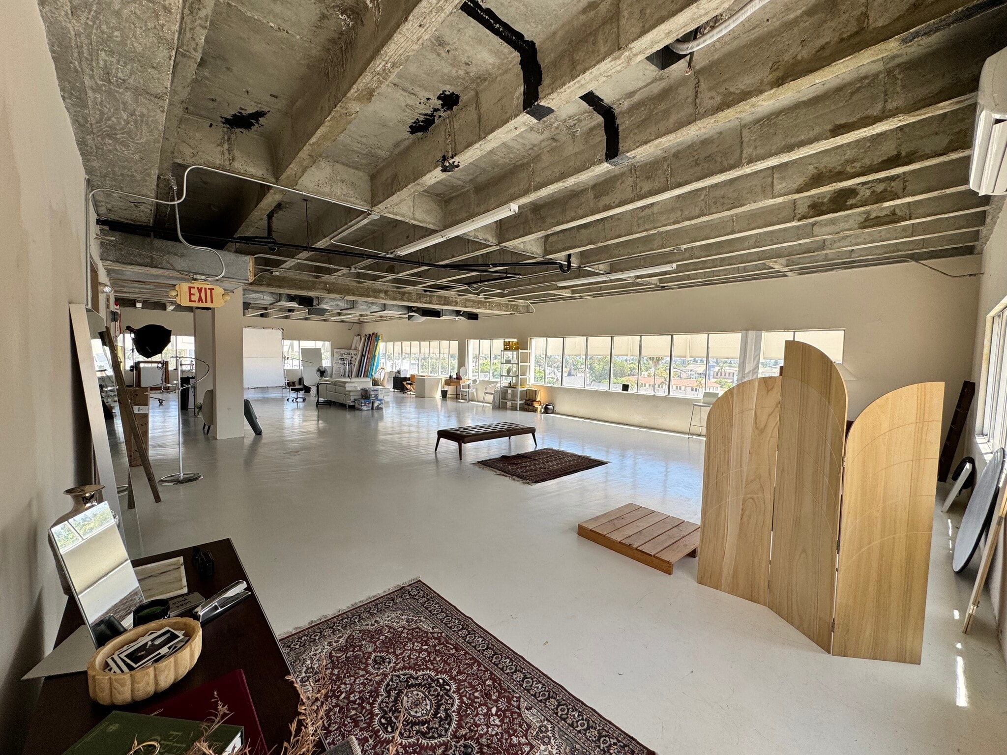 515 N Sycamore St, Santa Ana, CA à louer Photo intérieure– Image 1 sur 15