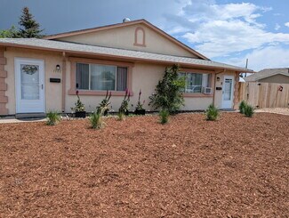 Plus de détails pour 7740 Idlewild St, Commerce City, CO - Logement à vendre