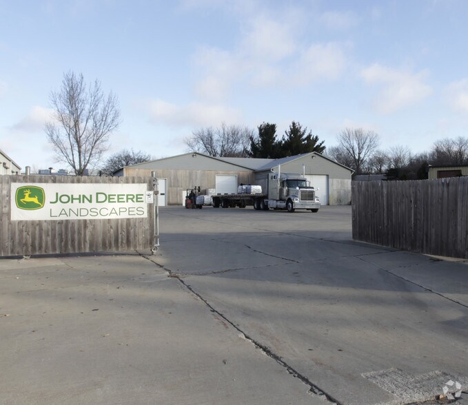 9289 Swanson Blvd, Clive, IA à vendre - Photo principale – Image 1 sur 1