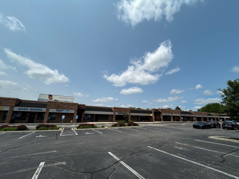 2906-2994 Hayden Rd, Columbus, OH à louer - Photo de l’immeuble – Image 3 sur 17