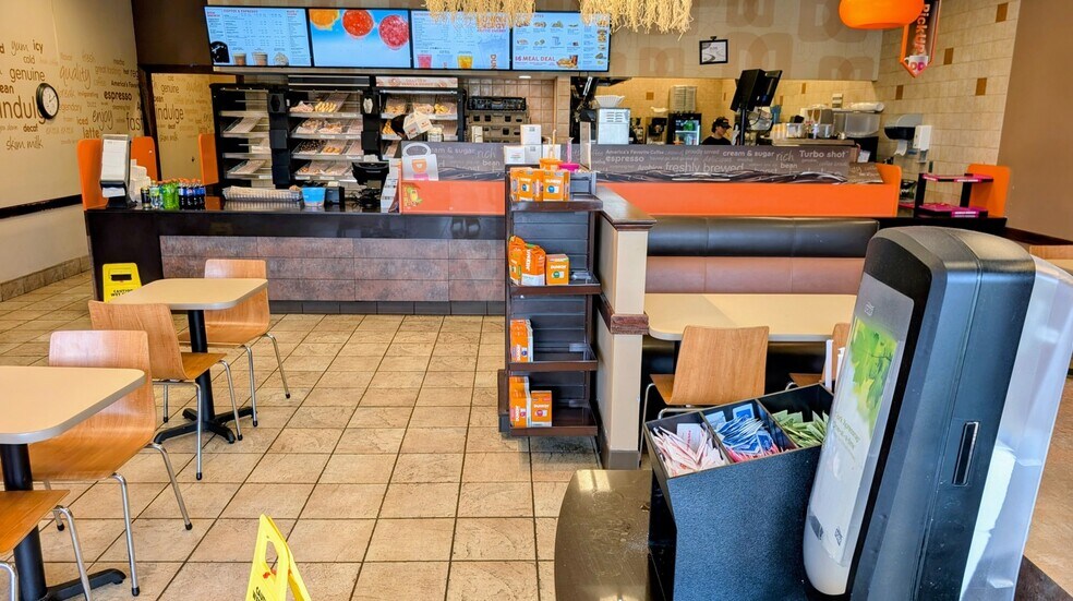 224 Post Rd, Westerly, RI à louer - Photo de l’immeuble – Image 2 sur 6