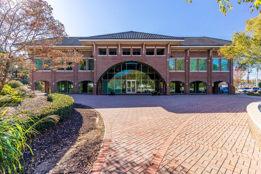 178 S Main St, Alpharetta, GA à louer - Photo de l’immeuble – Image 1 sur 13