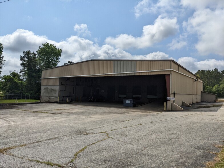 1219 Old Clyattville Rd, Valdosta, GA à vendre - Photo de l’immeuble – Image 1 sur 25