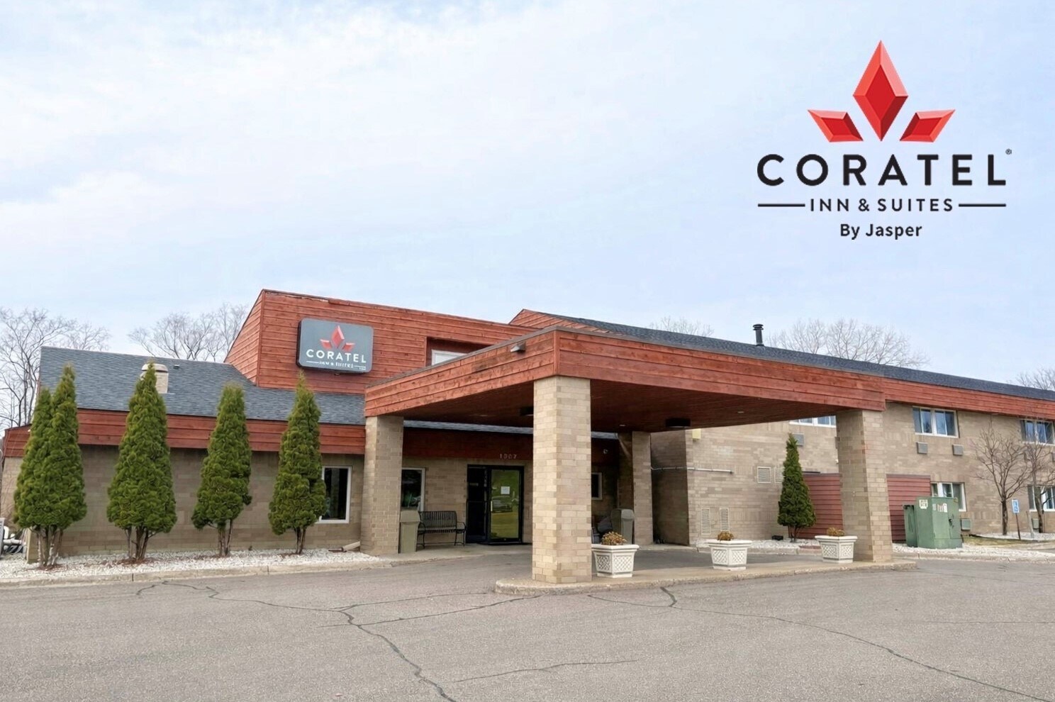 1207 Saint Croix St, River Falls, WI à vendre Photo principale– Image 1 sur 9