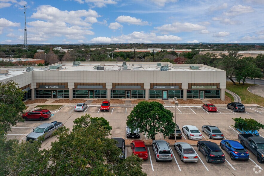 12500 Network Blvd, San Antonio, TX à louer - Photo principale – Image 1 sur 5