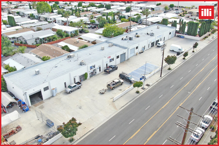 20600-20630 Lassen St, Chatsworth, CA à louer - Photo de l’immeuble – Image 1 sur 5