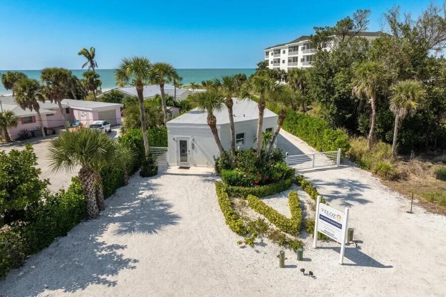 2740 N Beach Rd, Englewood, FL à vendre - Photo principale – Image 3 sur 18