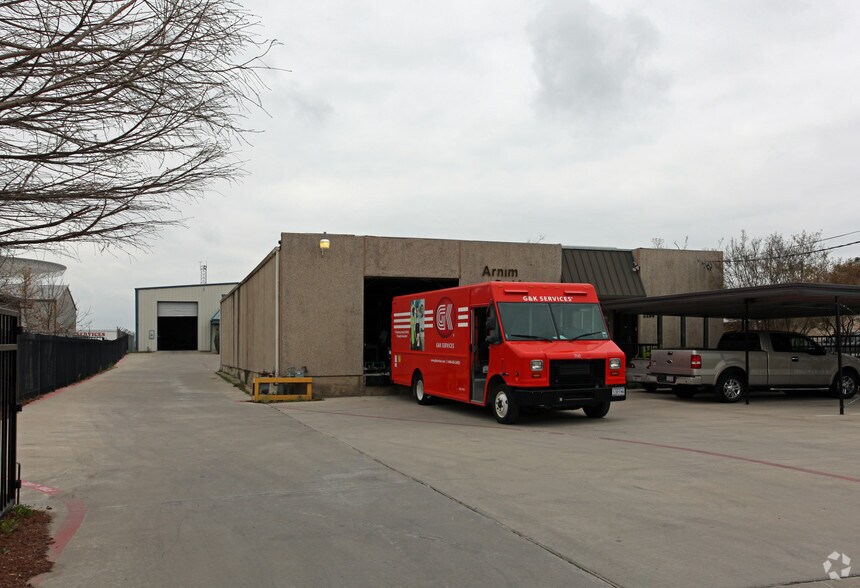 2204-2206 Joe Field Rd portefeuille de 2 biens à vendre sur LoopNet.fr - Photo principale – Image 1 sur 14