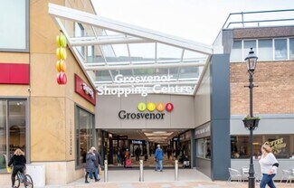 Plus de détails pour Grosvenor Centre, Macclesfield - Local commercial à louer